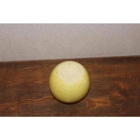 Vintage Art Pottery Yellow and Tan Vase - Picture 3 of 4